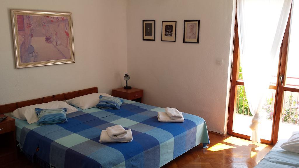 Apartments Almaja Villa Petrovac Chambre photo
